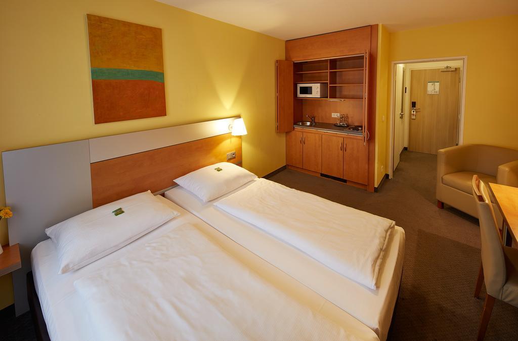 Ghotel Hotel & Living Muenchen-City Room photo